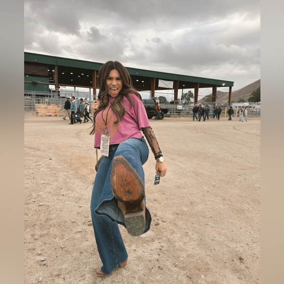 🌊•WELCOME•🌊 - Picture 1 of 9